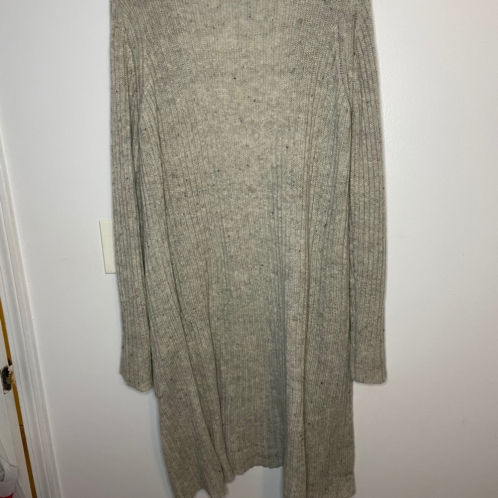 Long Sweater - Picture 2 of 3
